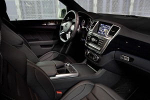 Der neue Mercedes-Benz ML 63 AMG