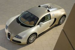 vergoldeter Bugatti Veyron in Dubai