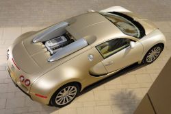 Bugatti Veyron in Gold aus Dubai