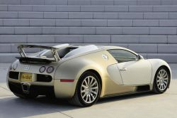 Bugatti Veyron in Gold aus Dubai