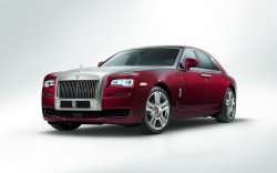 Edelkarosse aufgefrischt: Rolls-Royce zeigt Ghost Facelift